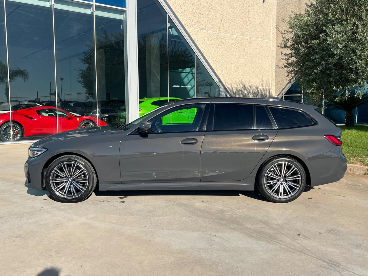 Bmw 318d 48V Touring Msport