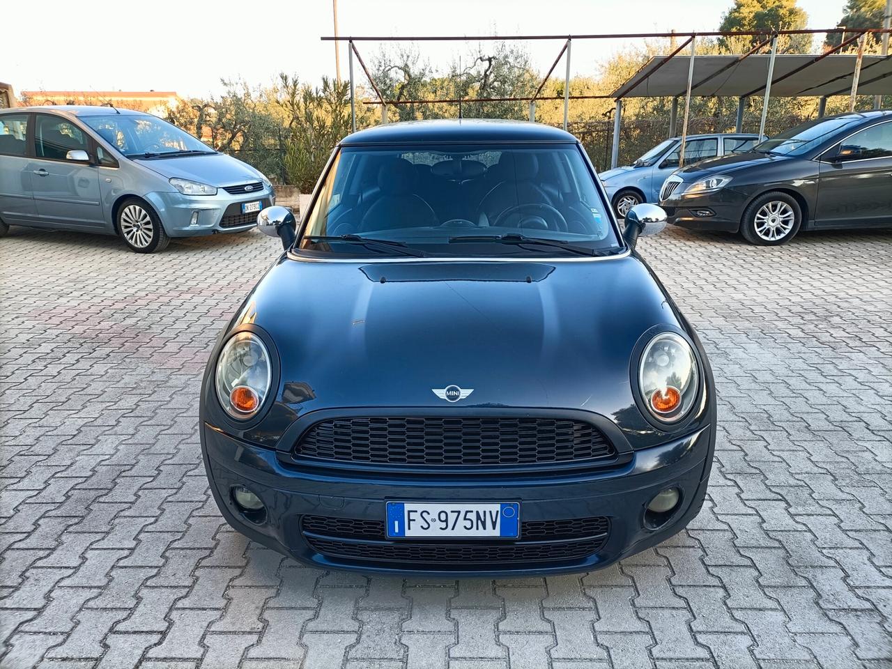 Mini Cooper 1.6d 109cv