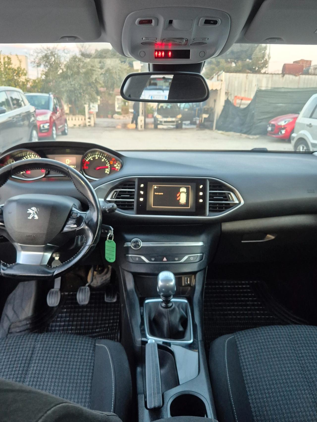 Peugeot 308 BlueHDi 130 S&S SW Business