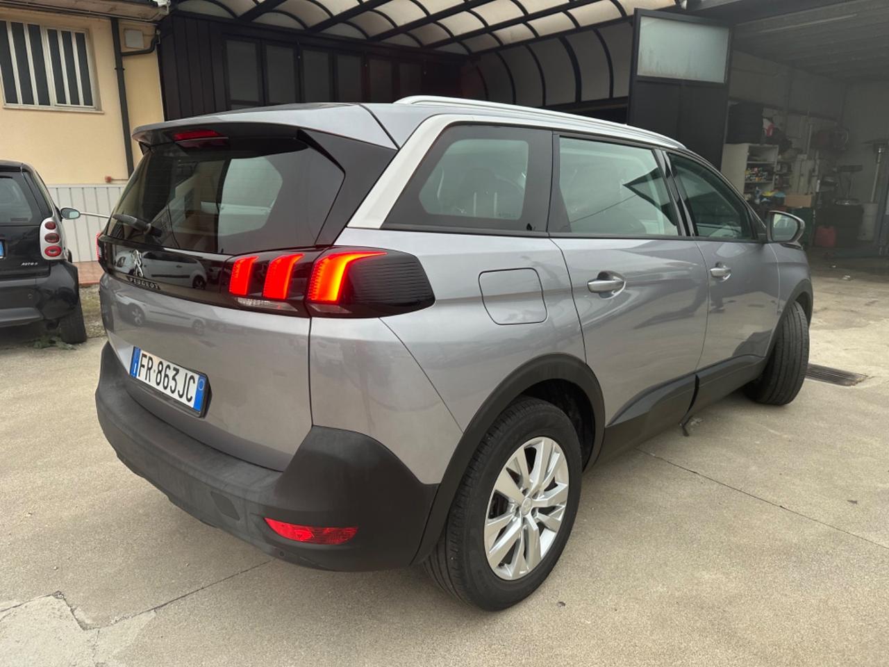 Peugeot 5008 BlueHDi 130 S&S Business 7-posti