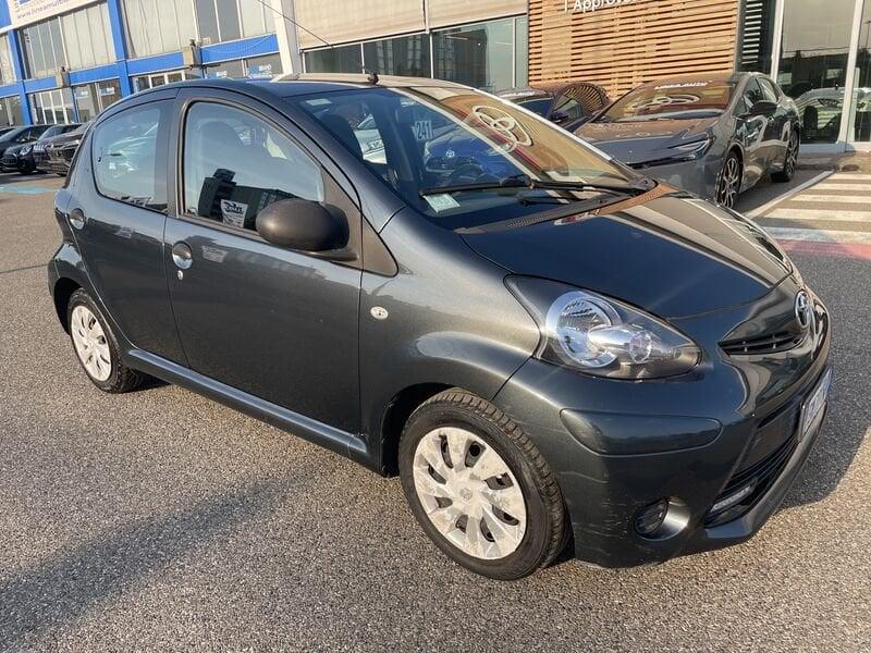 Toyota Aygo Aygo 1.0 12V VVT-i 5 porte Active Connect KM ORIGINALI