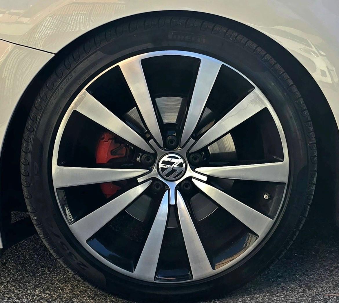 Volkswagen Maggiolino 2.0 TSI DSG Sport