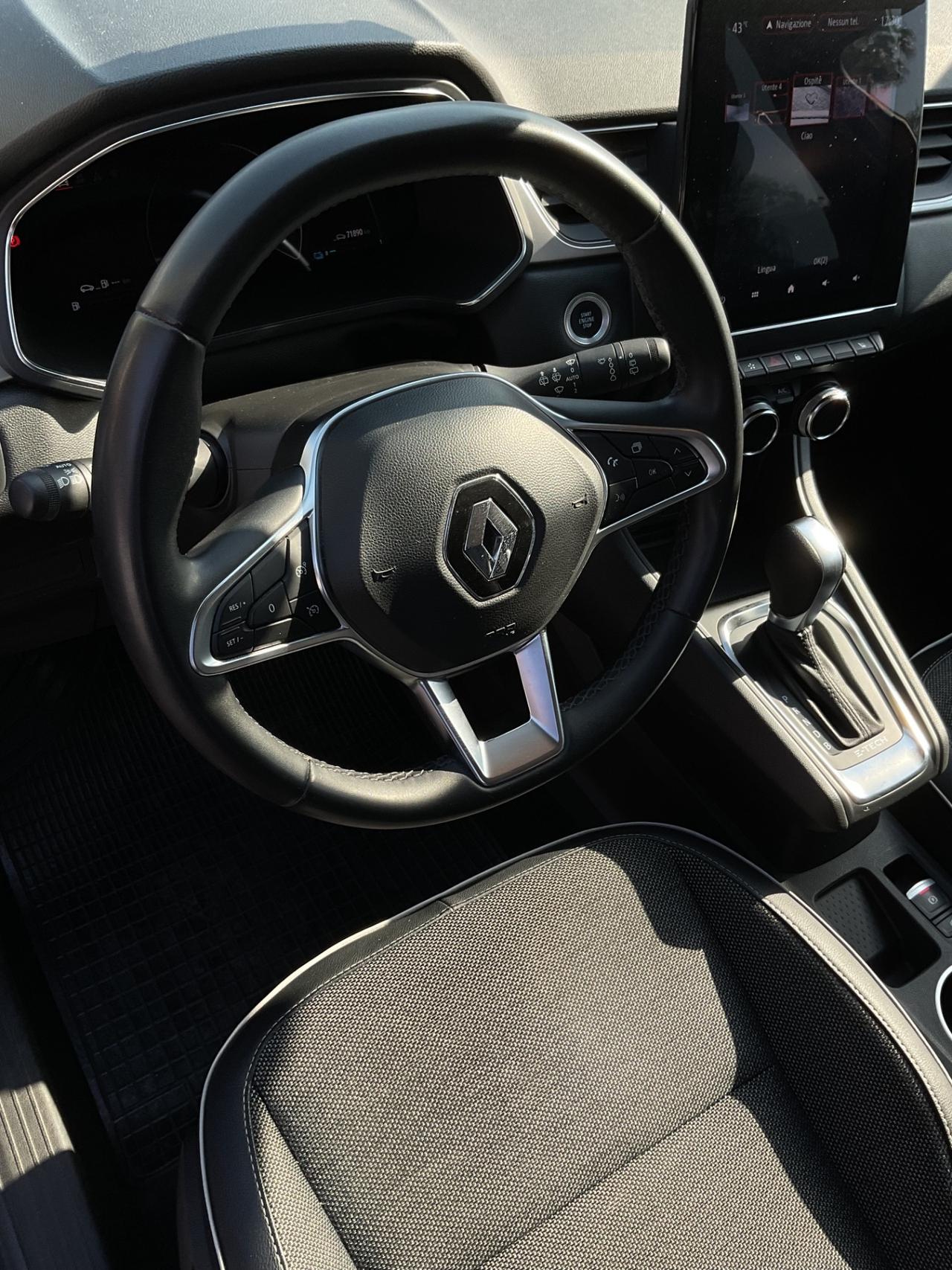 Renault Captur Plug-in Hybrid E-Tech 160 CV Engineered