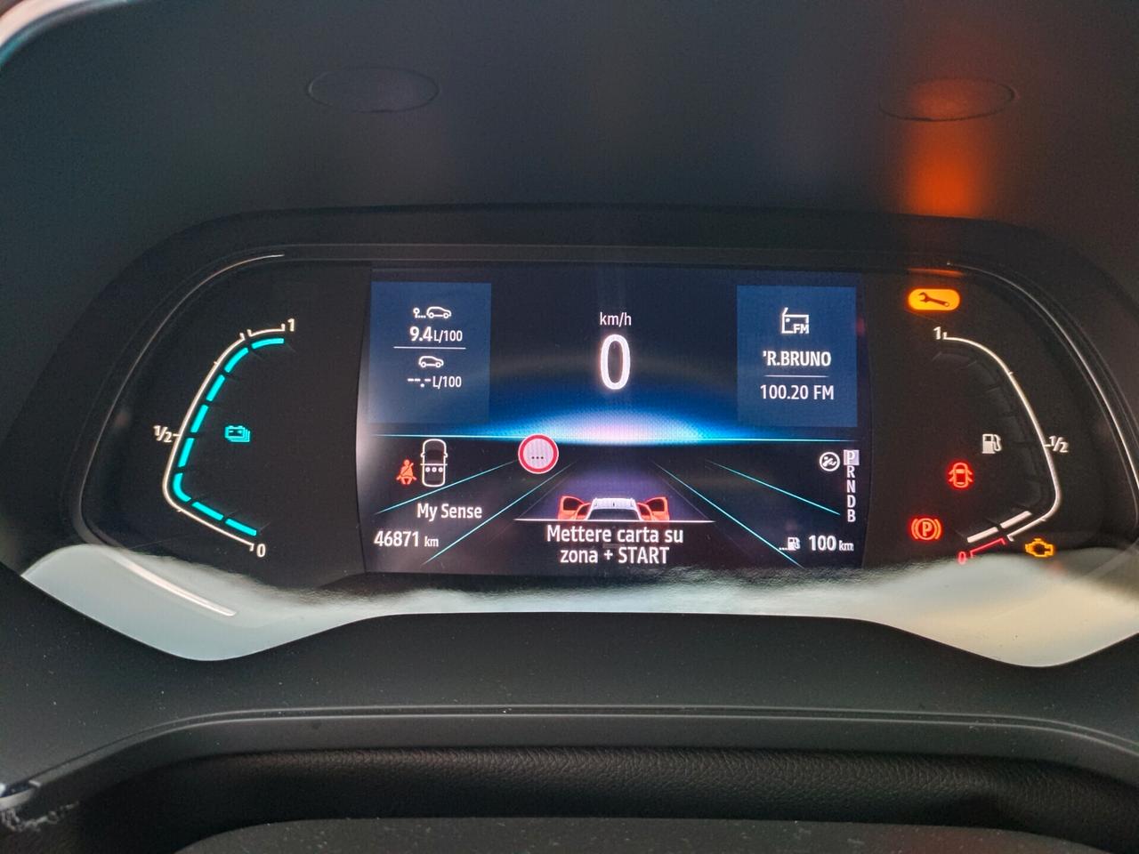 Renault Captur Hybrid 140 CV Techno