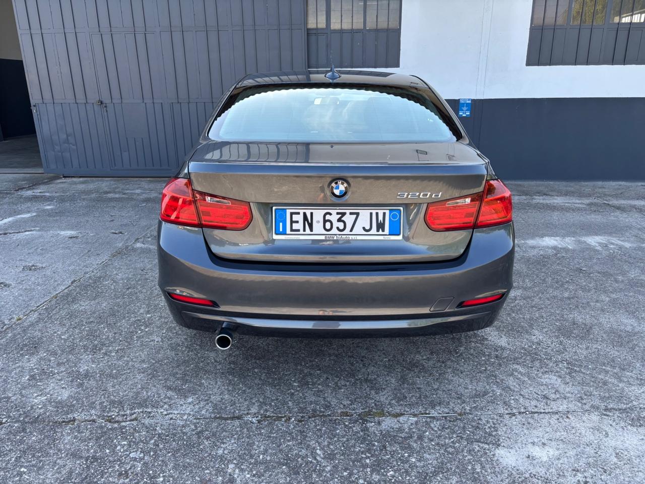 Bmw 320d 2.0D. Garanzia 12 mesi