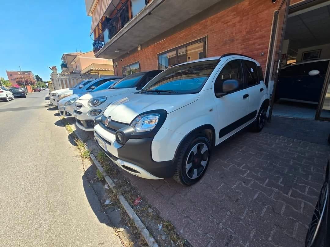 Fiat Panda 1.0 FireFly S&S Hybrid City Cross