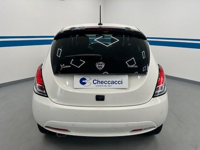 Lancia Ypsilon 1.0 5 porte *NEOPATENTATI* 16.000 KM * 2023 *