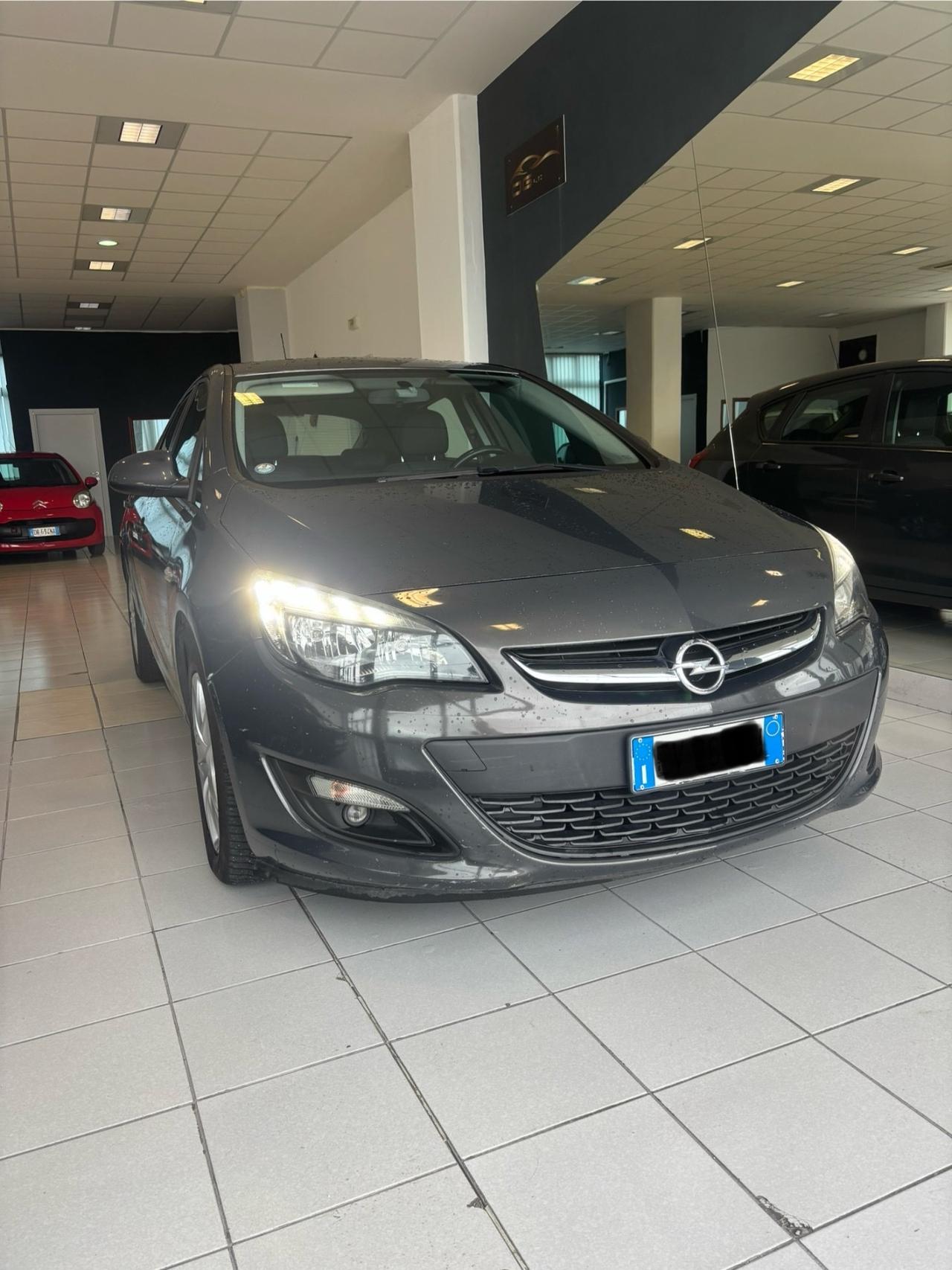 Opel Astra 1.7 CDTI 110CV 5 porte Cosmo