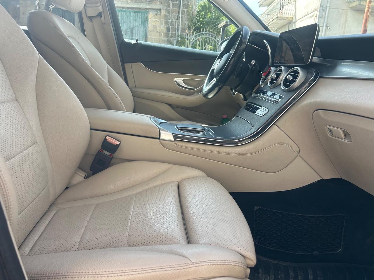Mercedes-benz GLC 300 200 d 4Matic Premium
