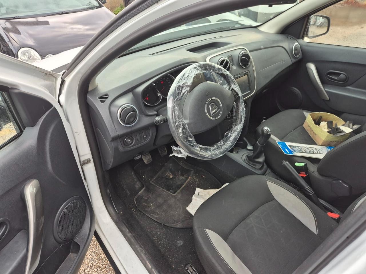 Dacia Sandero Stepway 1.5 dCi 8V 90CV INCIDENTATA