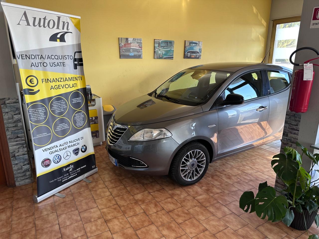 Lancia Ypsilon 900benz. Cambio automatico