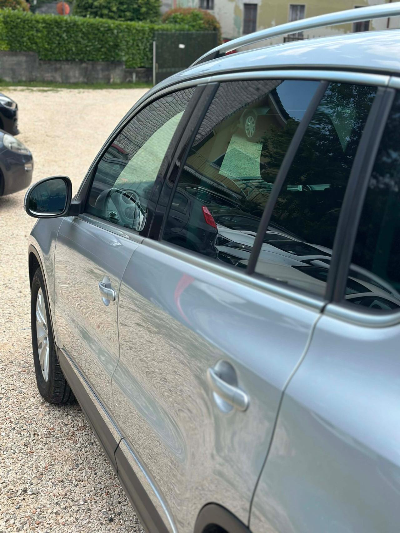 Volkswagen TIGUAN 2.0 TDI DPF 4MOTION SPORT & STYLE