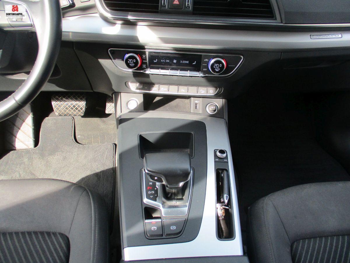 AUDI Q5 SPB 40 TDI quattro S tronic 204cv 2022 FULL
