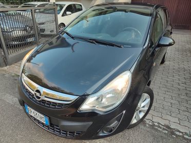 OPEL CORSA DEL 2013 A GPL DI CASA SCADENZA 2033 POCHI KM