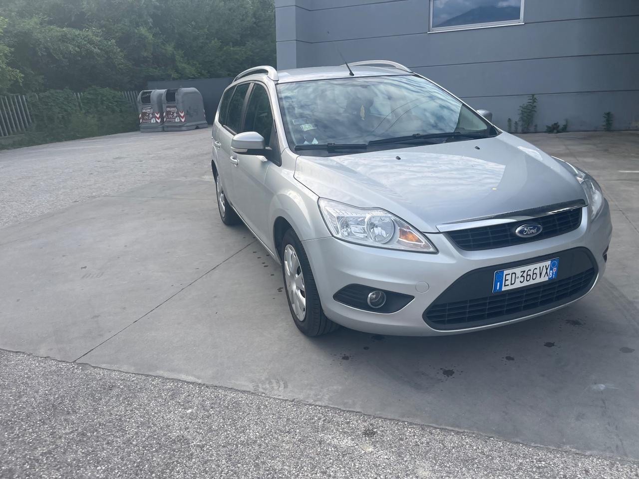 Ford Focus 1.6 105 CV SOLO 100 MILA KM