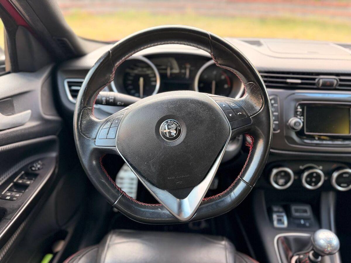 Alfa Romeo Giulietta 2.0 jtdm Exclusive 150cv E6
