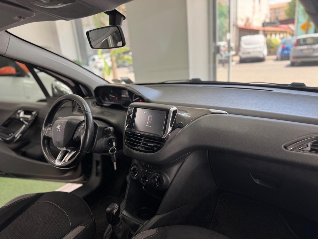 Peugeot 208 75cv 5 porte Active