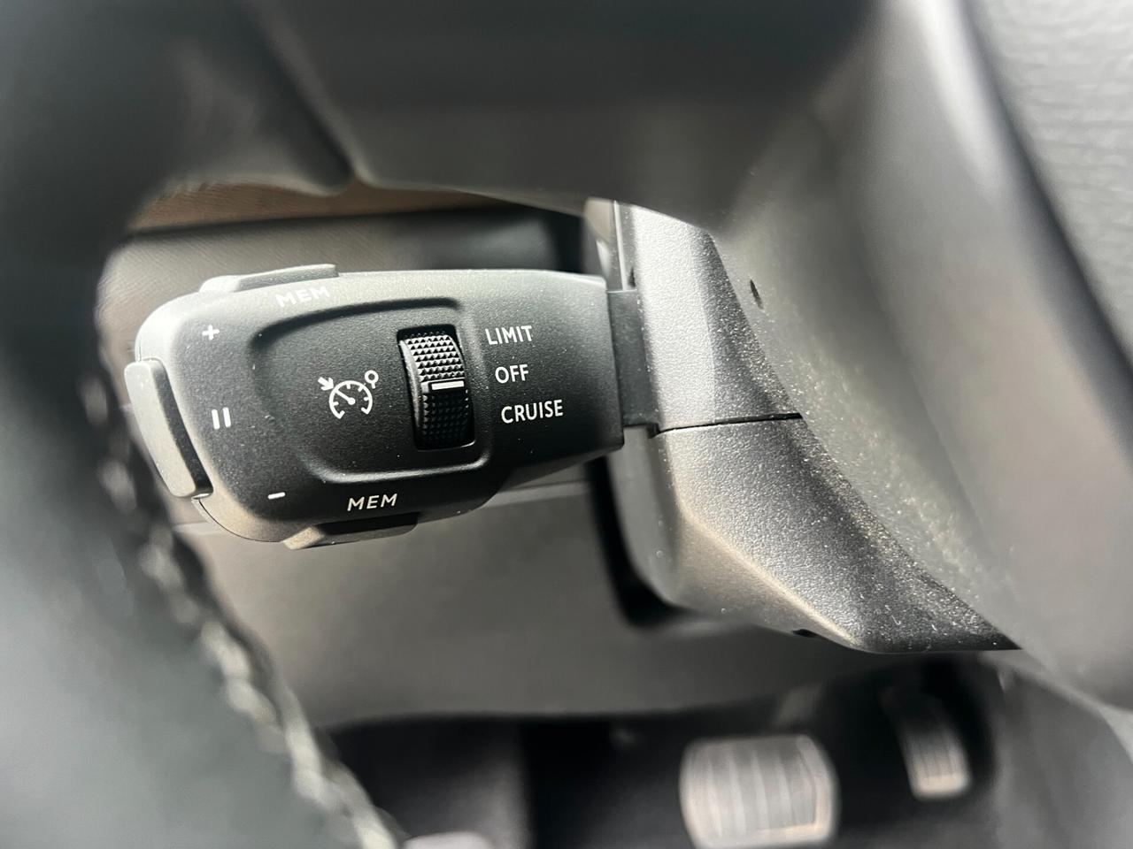 DS3 Crossback E-Tense/UNICA PROP