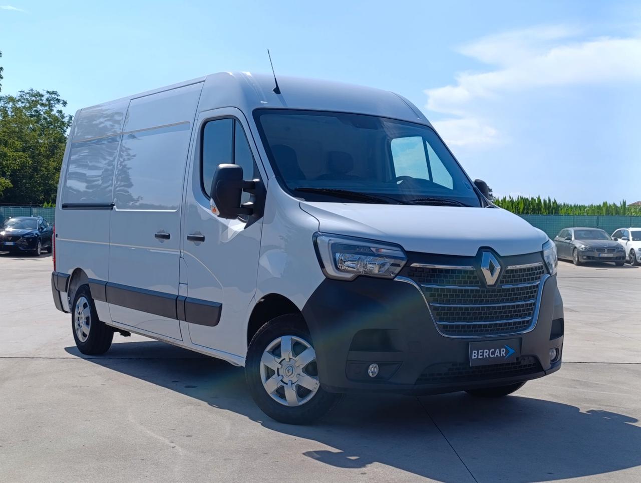 RENAULT Master T33 2.3 dci 135cv L2H2 Ice