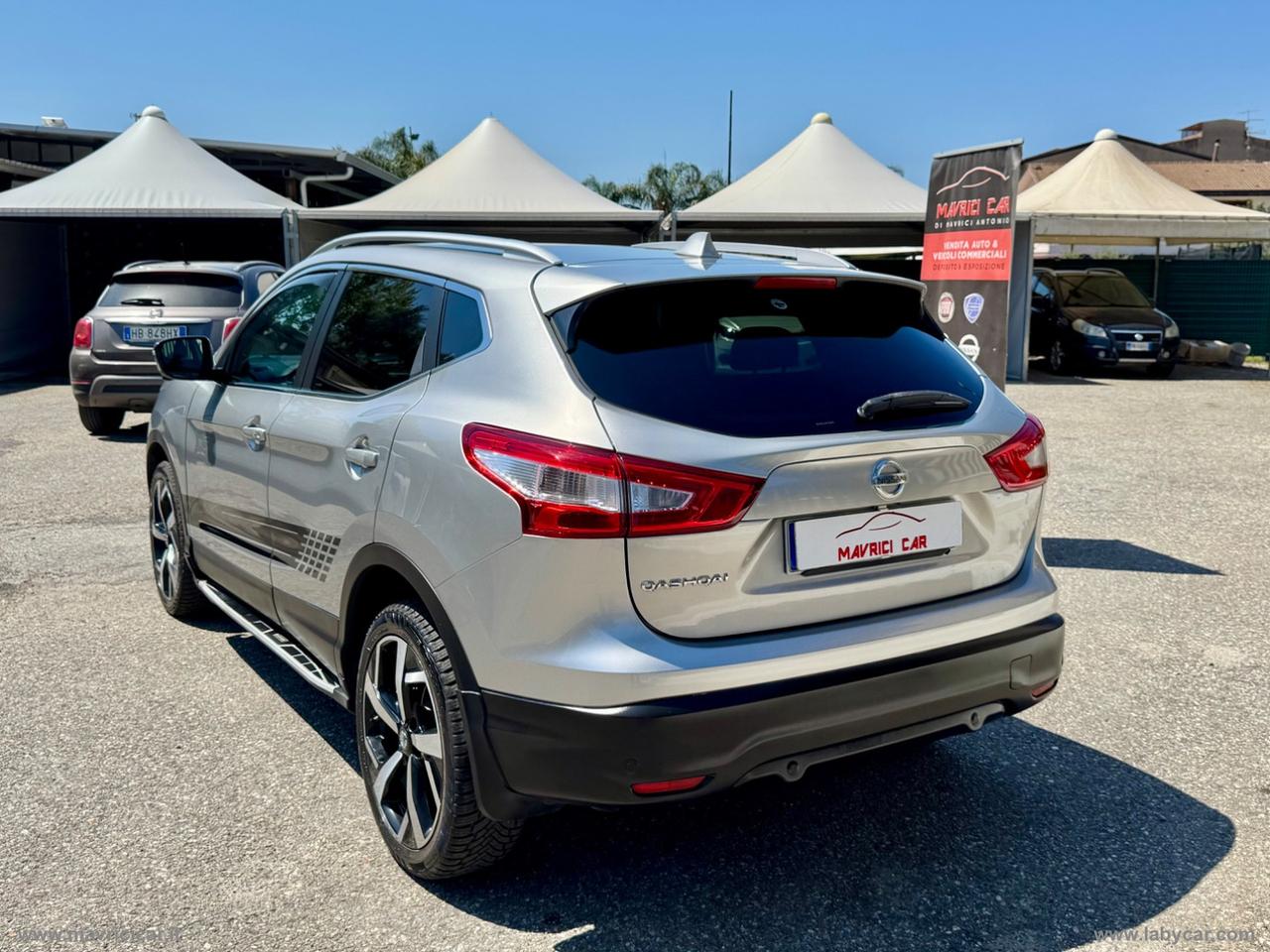 NISSAN Qashqai 1.6 dCi 4WD N-Connecta