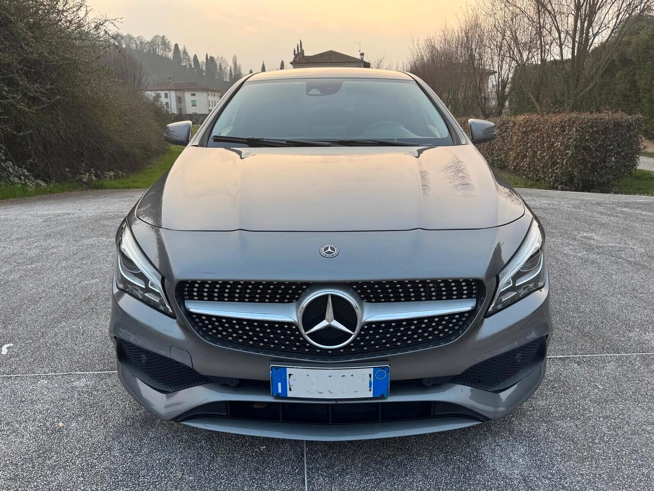 Mercedes-benz CLA 200 d S.W. 4Matic Automatic Business NEOPATENTATI