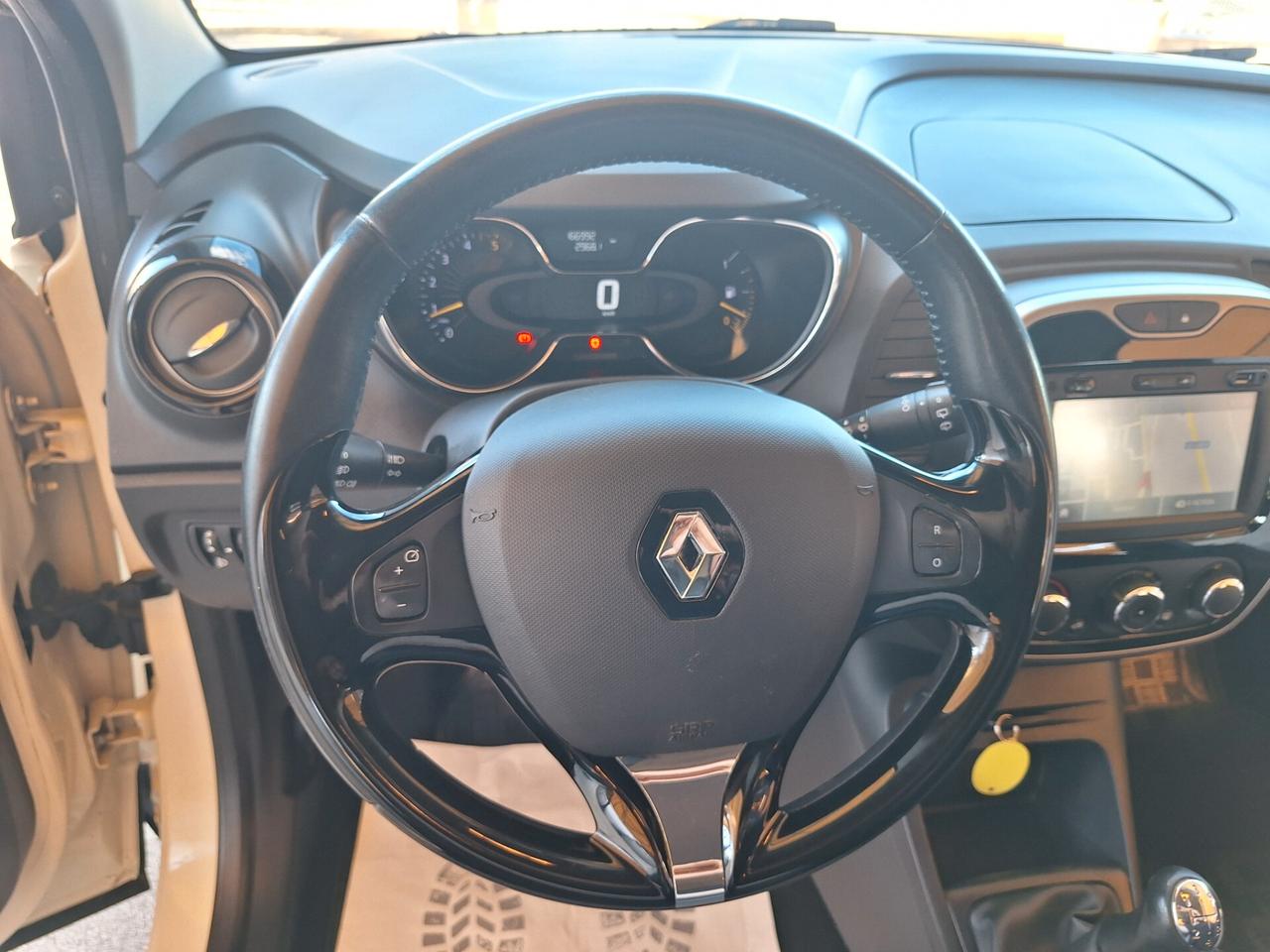 Renault Captur 1.5 dCi 90 CV Zen NAVI 2015