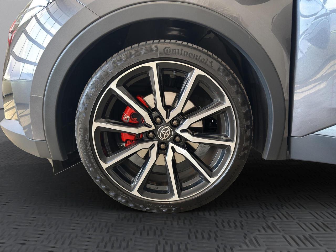 Toyota C-HR 2.0 phev GR Sport Premiere fwd e-cvt
