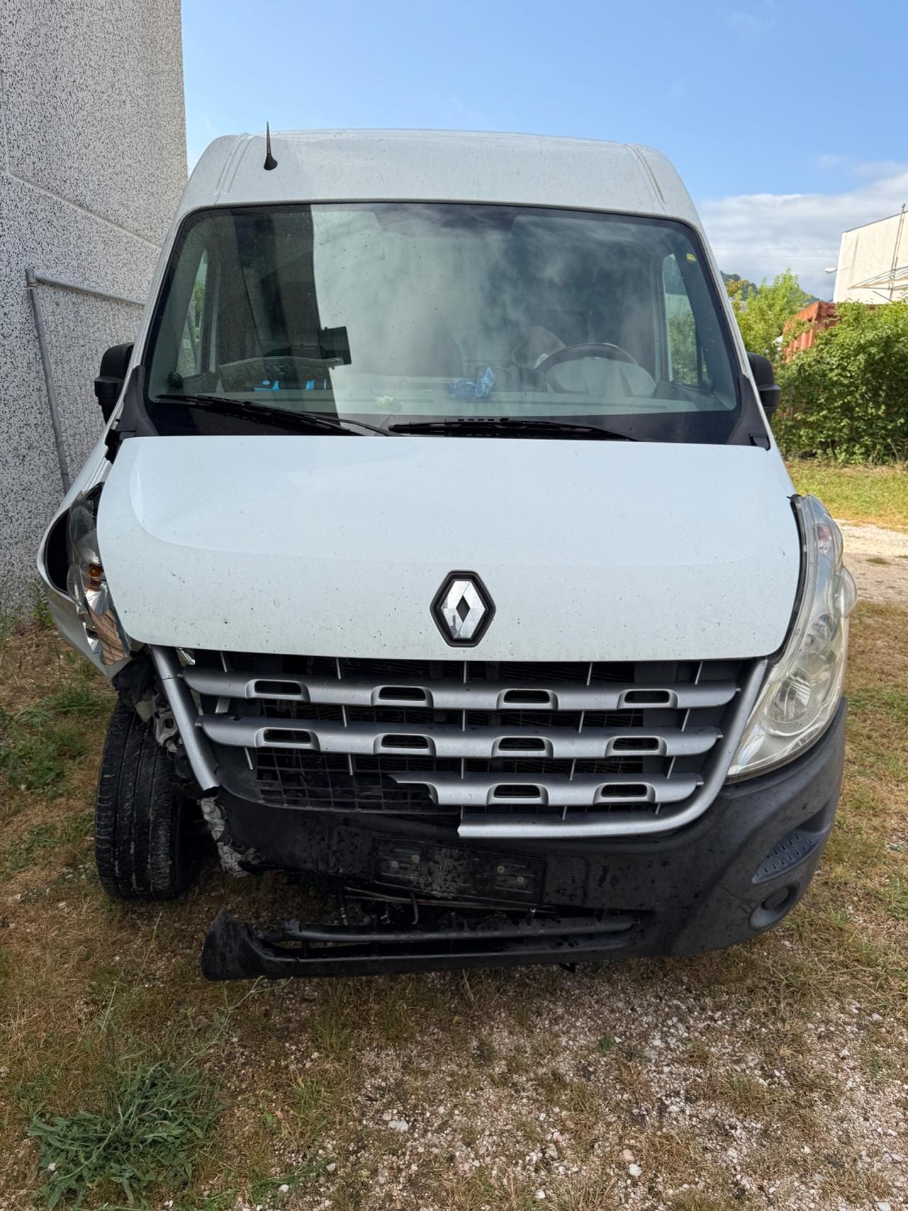 Furgone Renault master 2.3 DCi 145cv INCIDENTATO