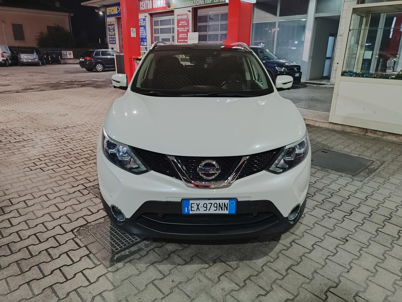 Nissan Qashqai 1.6 SOLO 60.000KM UNI PRO 2015 PROMO