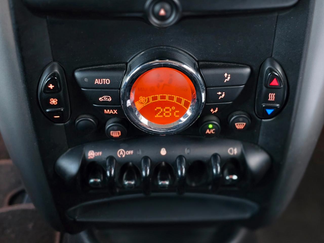 MINI COUNTRYMAN 1.6 DIESEL 2015 EURO 6 IMMACOLATA