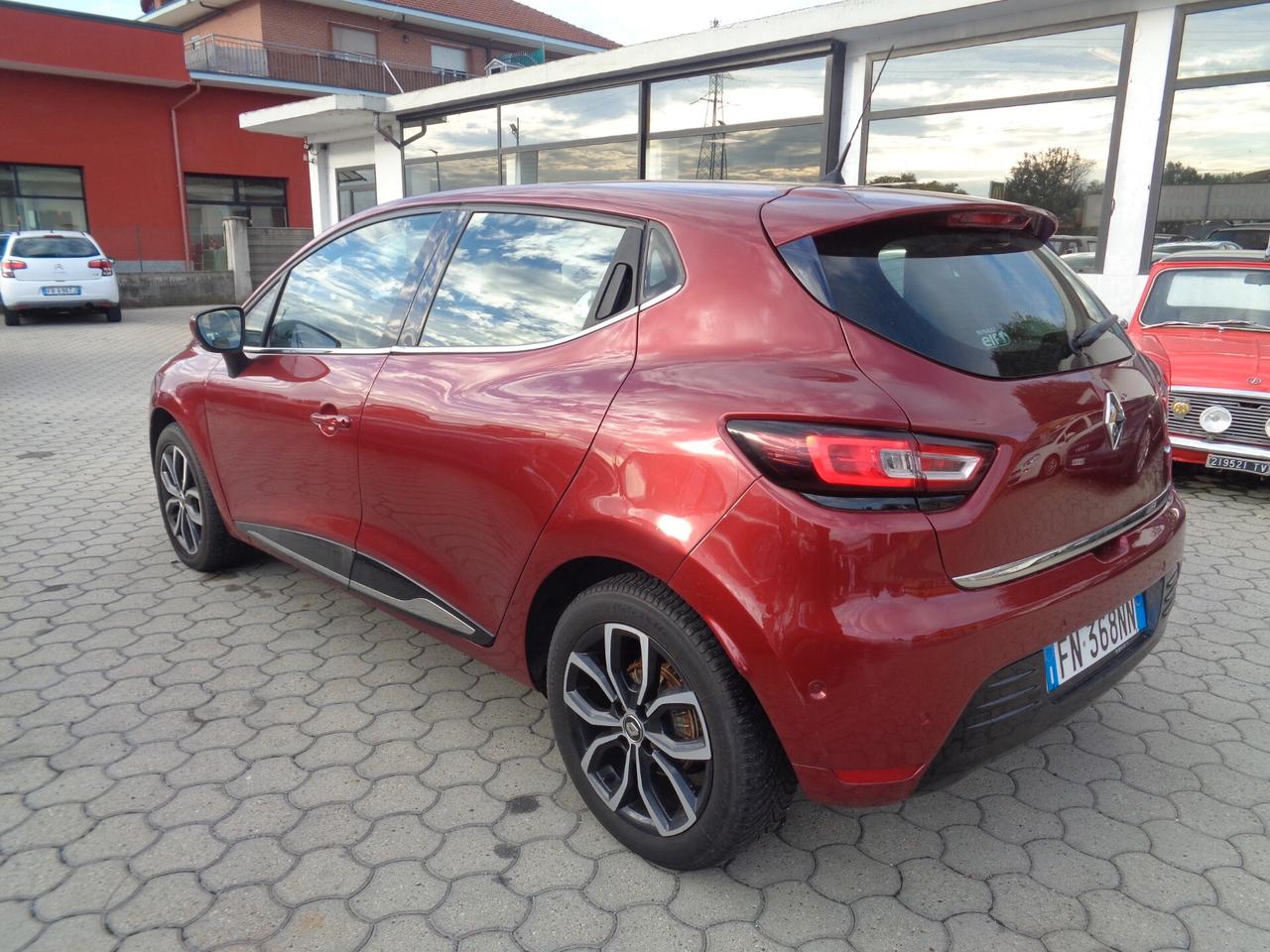 Renault Clio dCi 8V 90CV EDC Start&Stop 5 porte Energy Intens