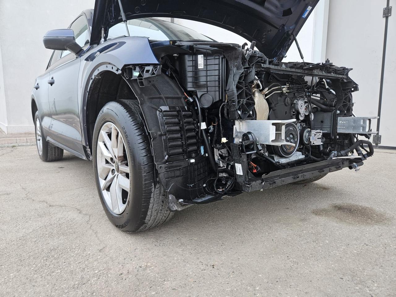 Audi Q5 40 2.0 tdi mhev 12V quattro s-tronic START