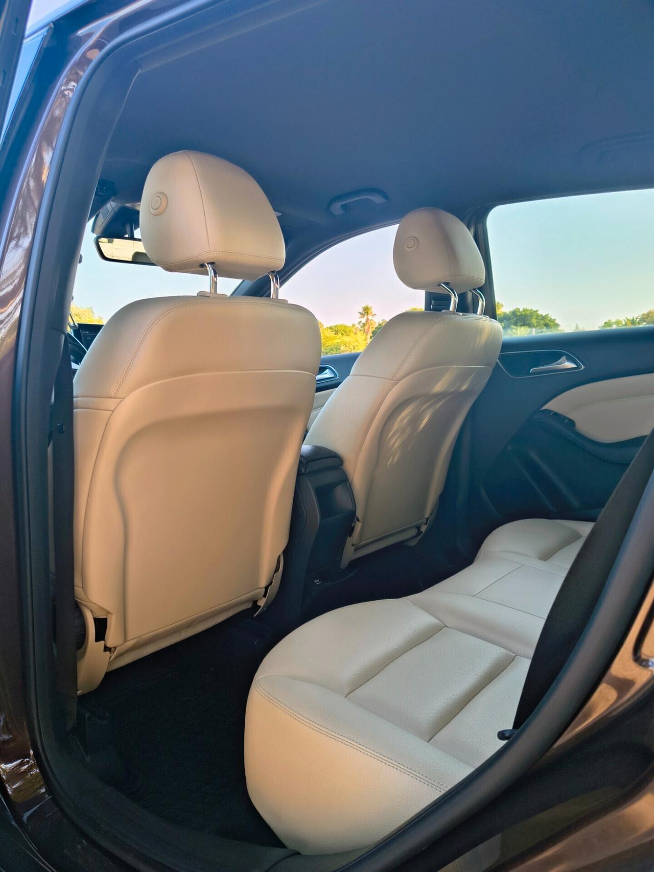 Mercedes Benz B 180 d 1.5 diesel 109cv Sport