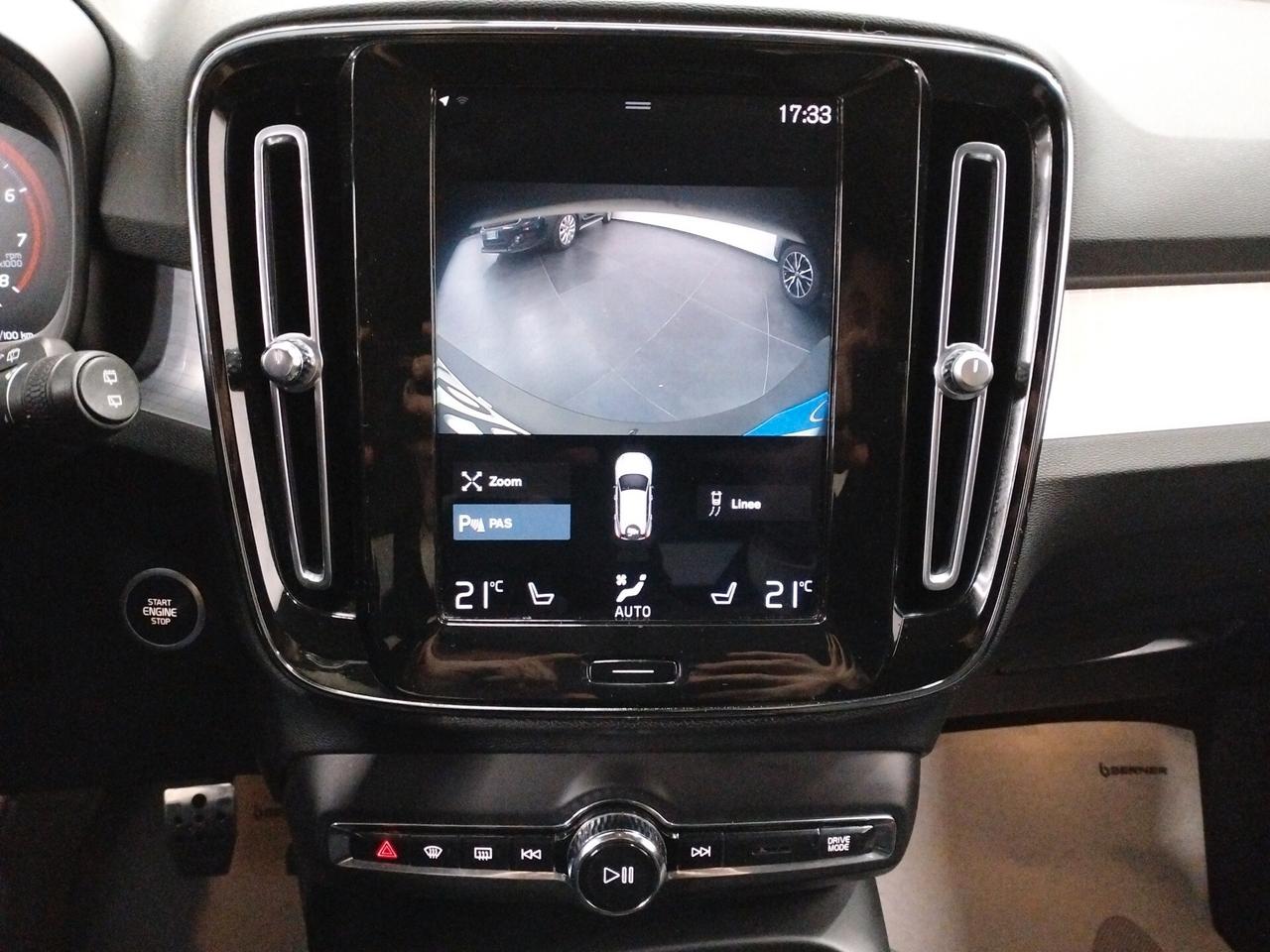 Volvo XC40 1.5 t2 Momentum Pro my21