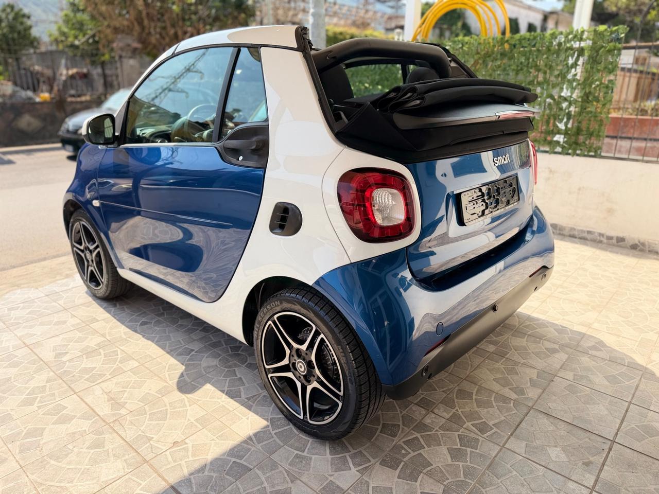 Smart ForTwo 70 1.0 twinamic cabrio Passion