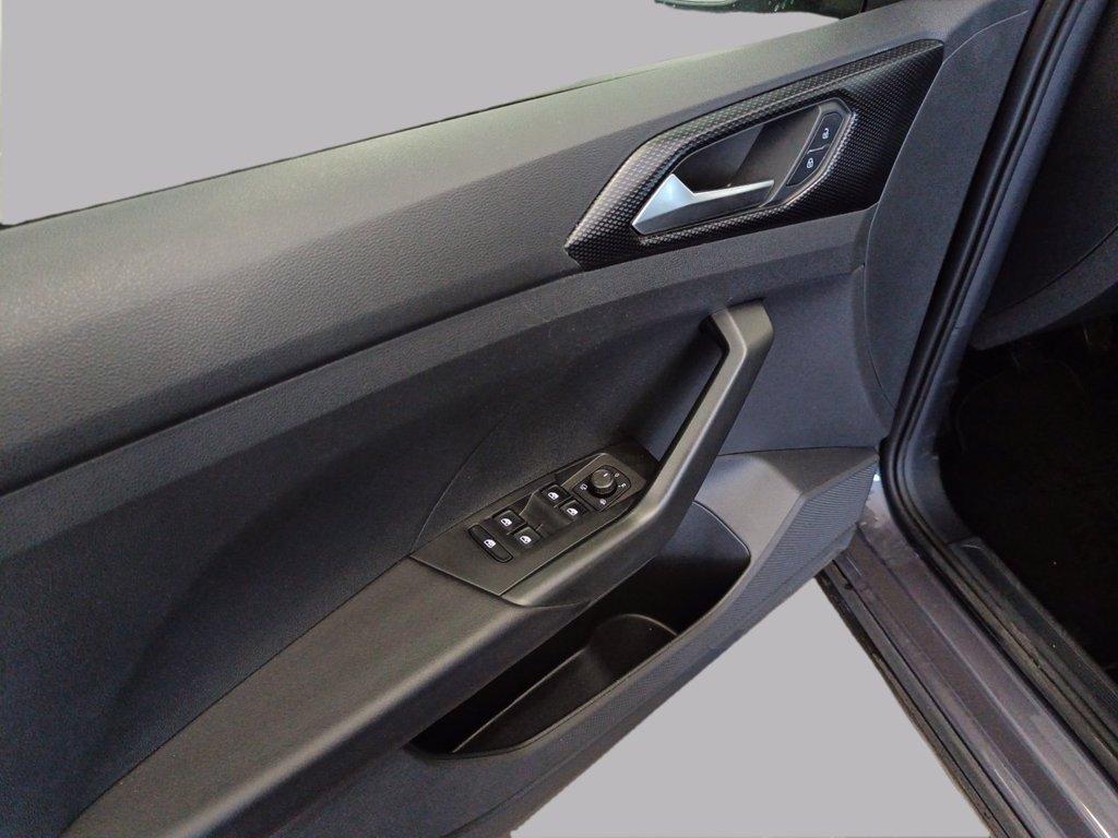 VOLKSWAGEN T-cross 1.0 tsi sport 110cv del 2023
