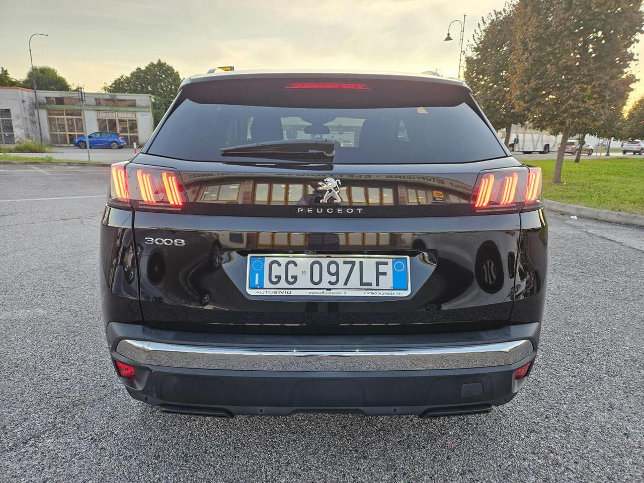 Peugeot 3008 BlueHDi 130 S&S EAT8 Allure Pack