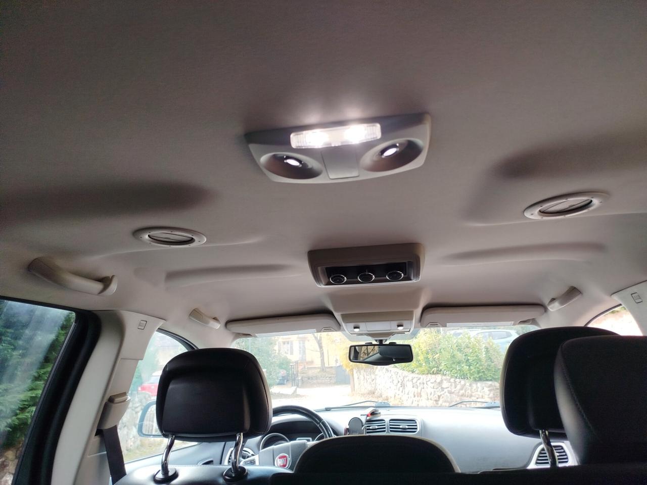 Fiat Freemont 2.0 Multijet 140 CV Lounge 7 posti a scomparsa