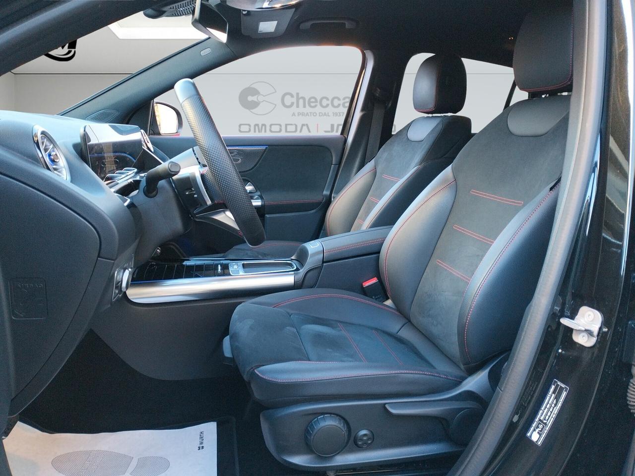 Mercedes-Benz GLA 200 d AMG Line Premium auto * SOLI 22.000 KM *