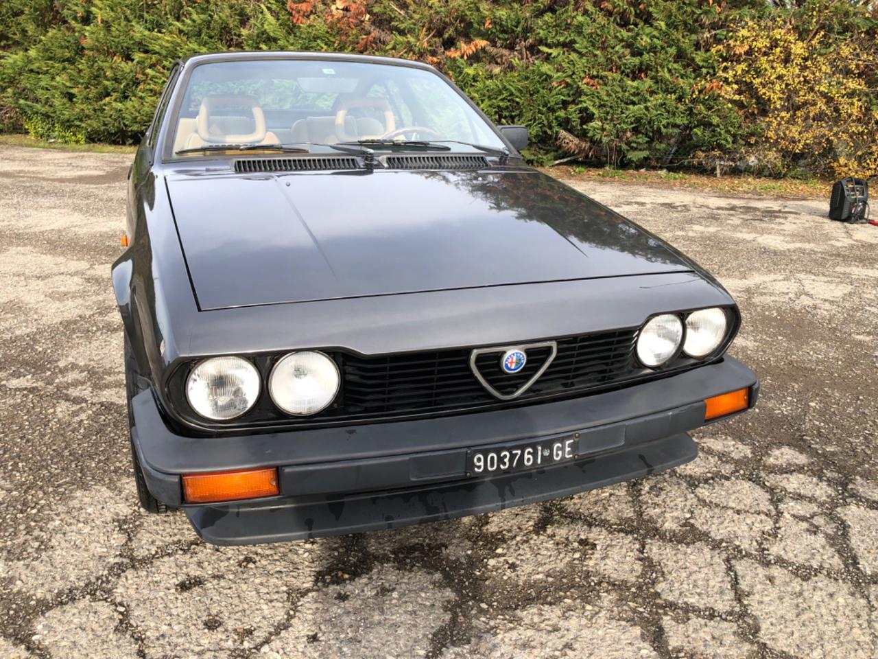 Alfa Romeo Alfetta GTV 2.0