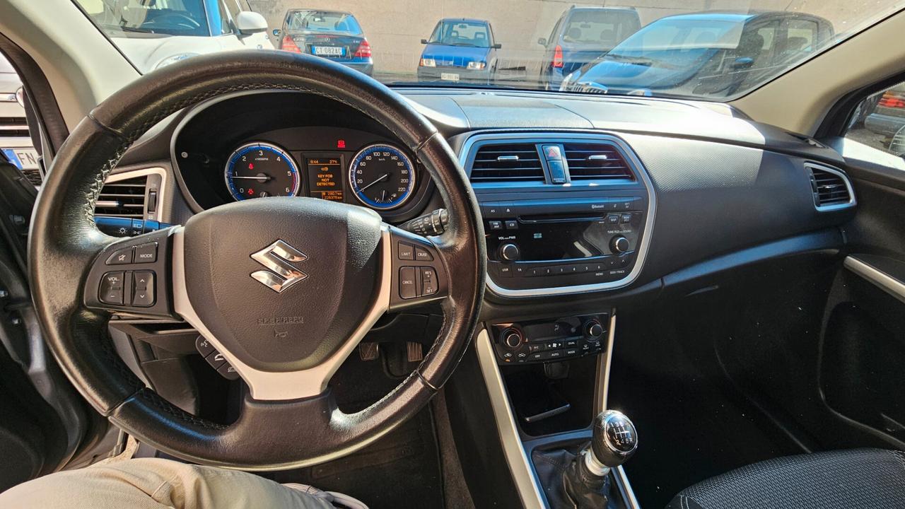 Suzuki S-Cross 1.6 DDiS Top