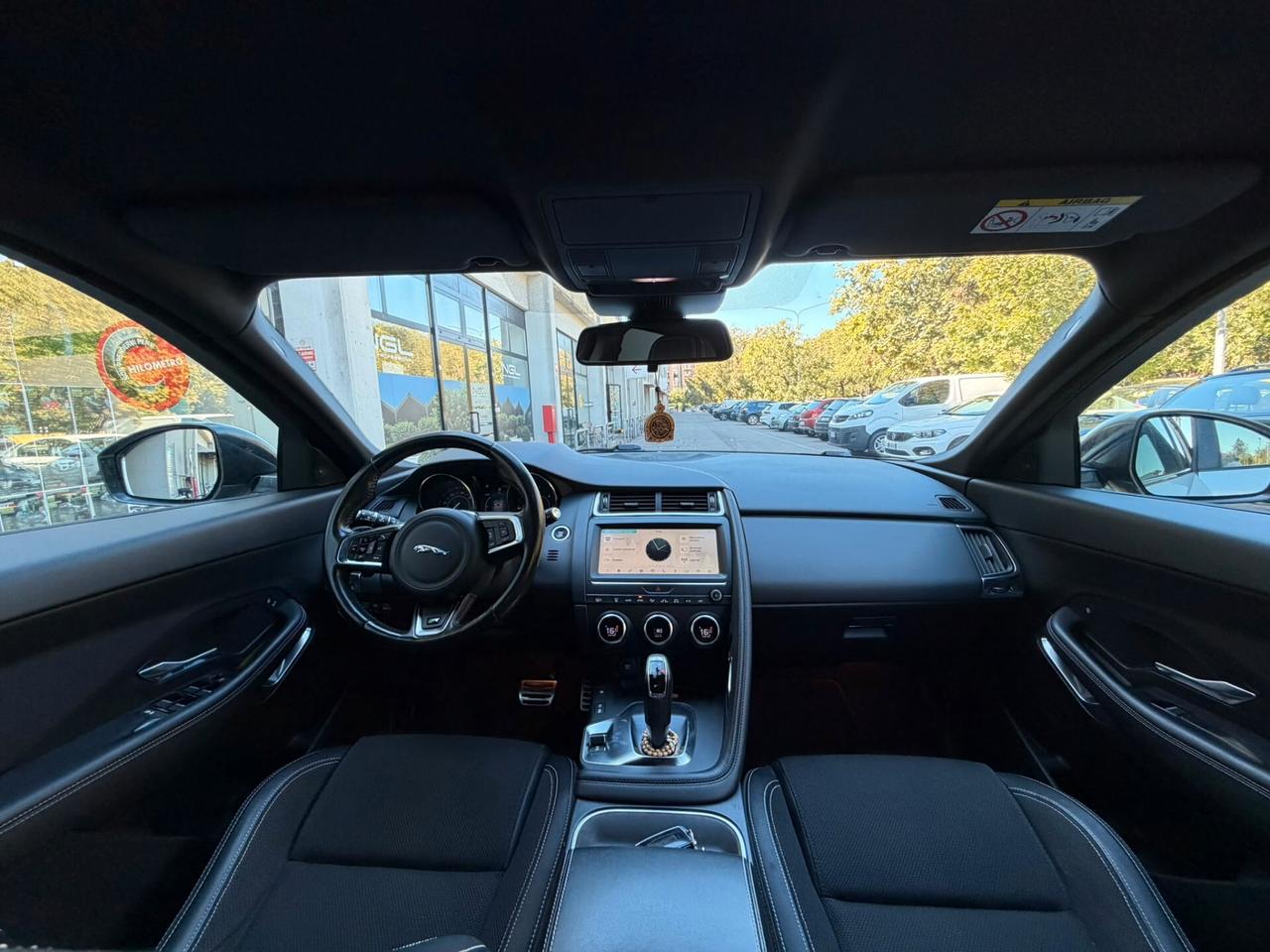 Jaguar E-Pace 2.0D 150 CV AWD aut. R-Dynamic HSE