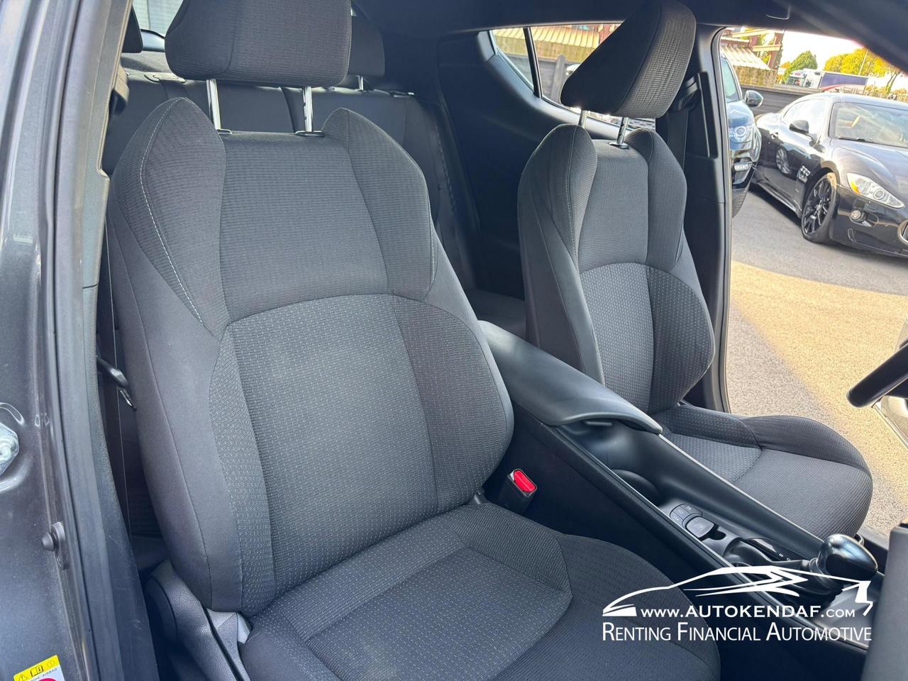 Toyota C-HR 5 Porte C-HR 1.8h Business 2wd e-cvt