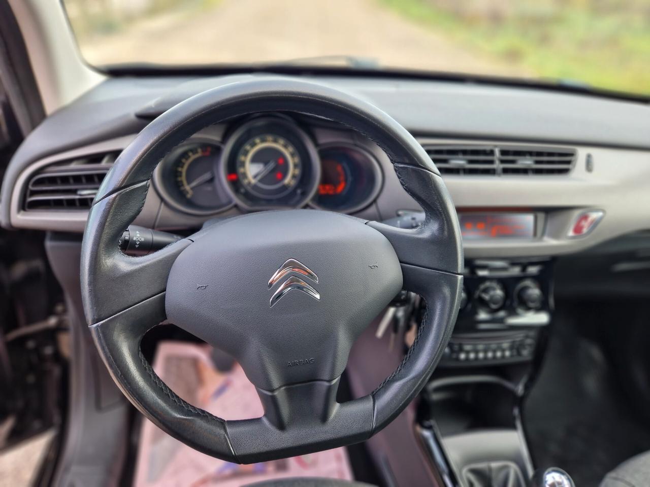 Citroen C3 PureTech 82 Live Edition