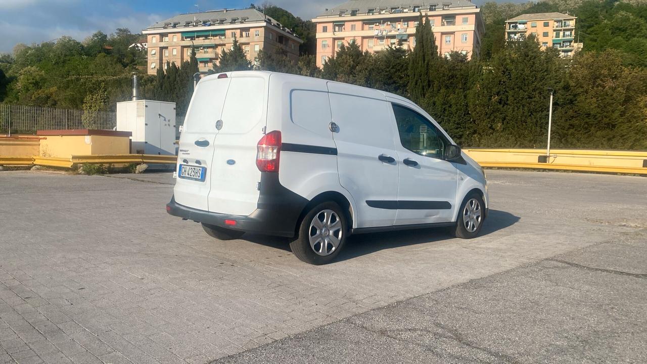 Ford transit courier