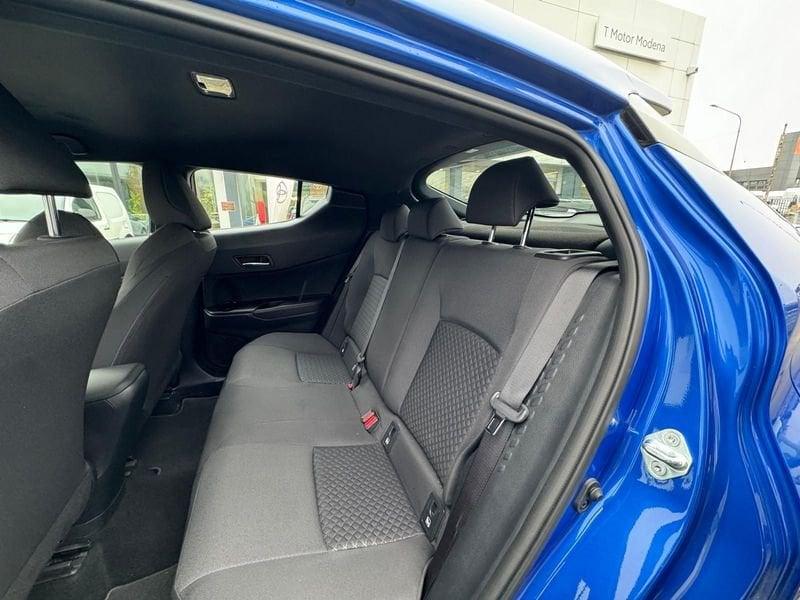 Toyota C-HR C-HR 1.8 Hybrid E-CVT Business