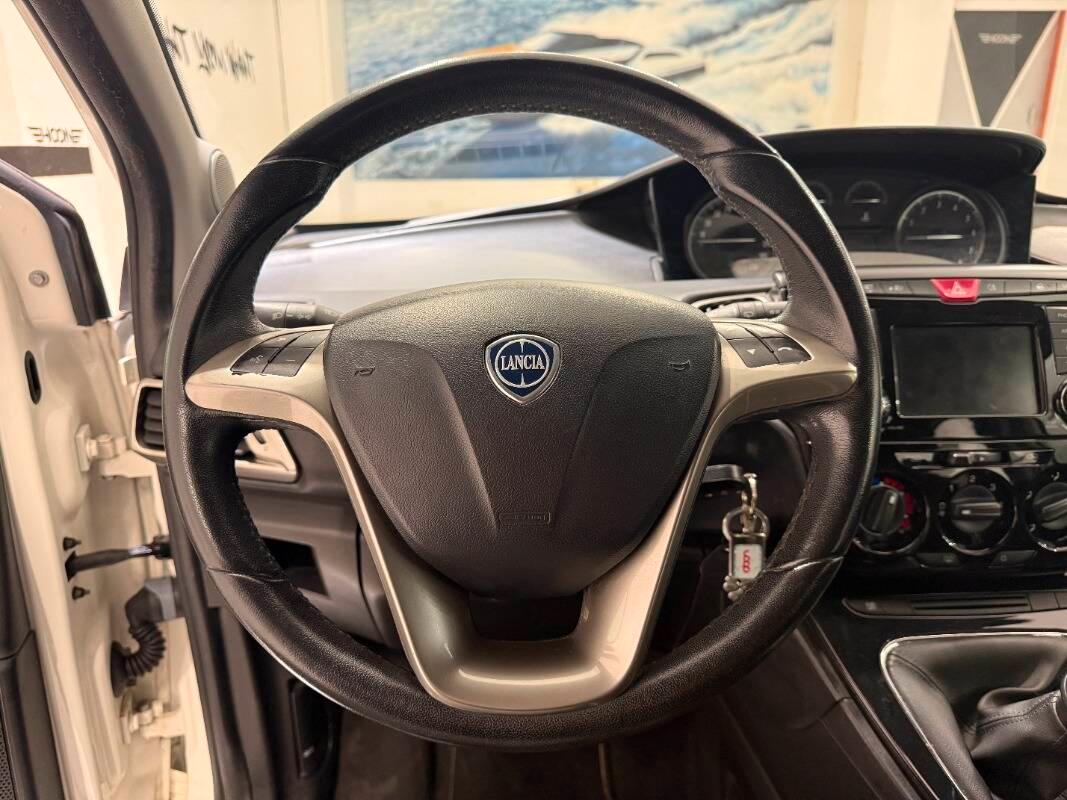Lancia Ypsilon 1.2 Gold 69cv my16