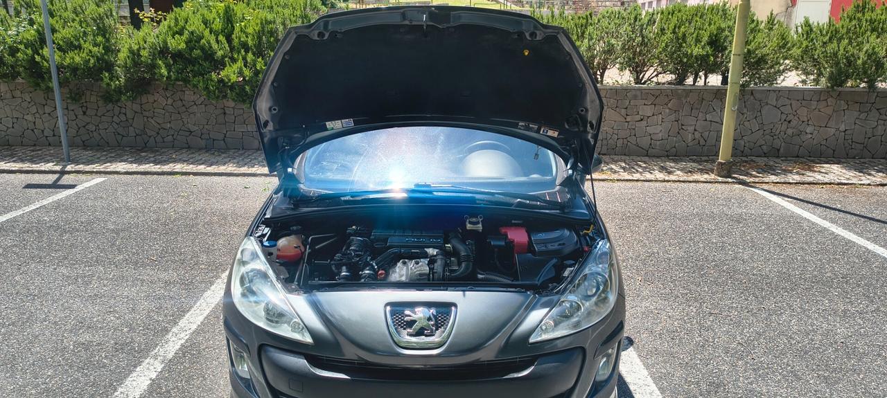 Peugeot 308 1.6 HDi 110CV SW Premium