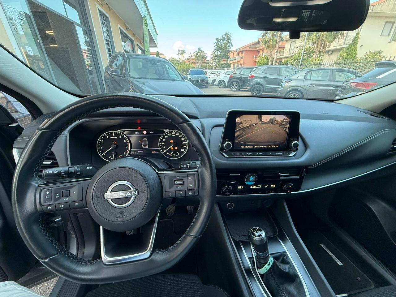 Nissan Qashqai 140 CV Business