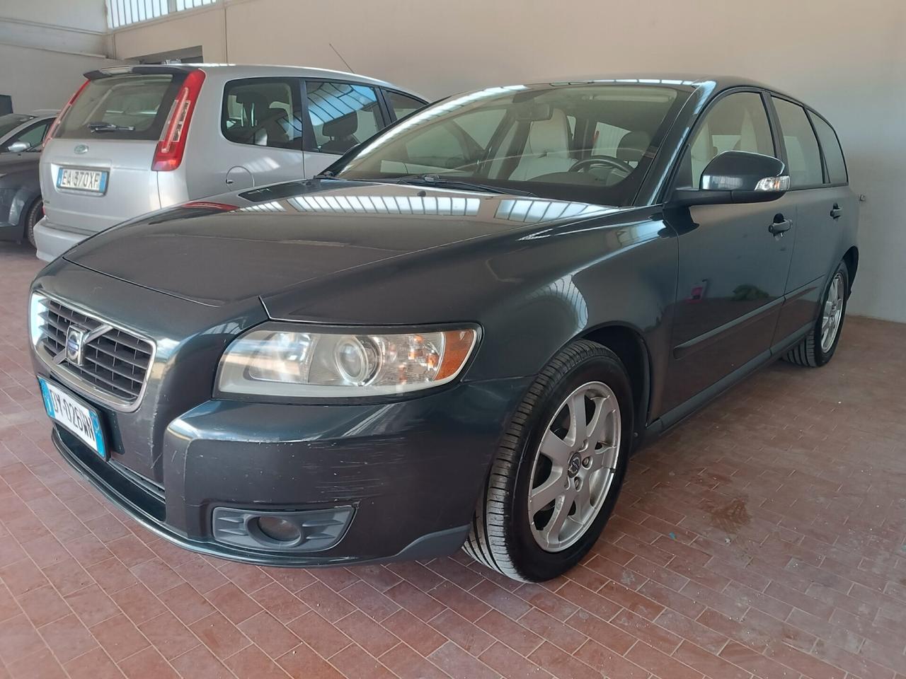 Volvo V50 1.6 diesel garanzia